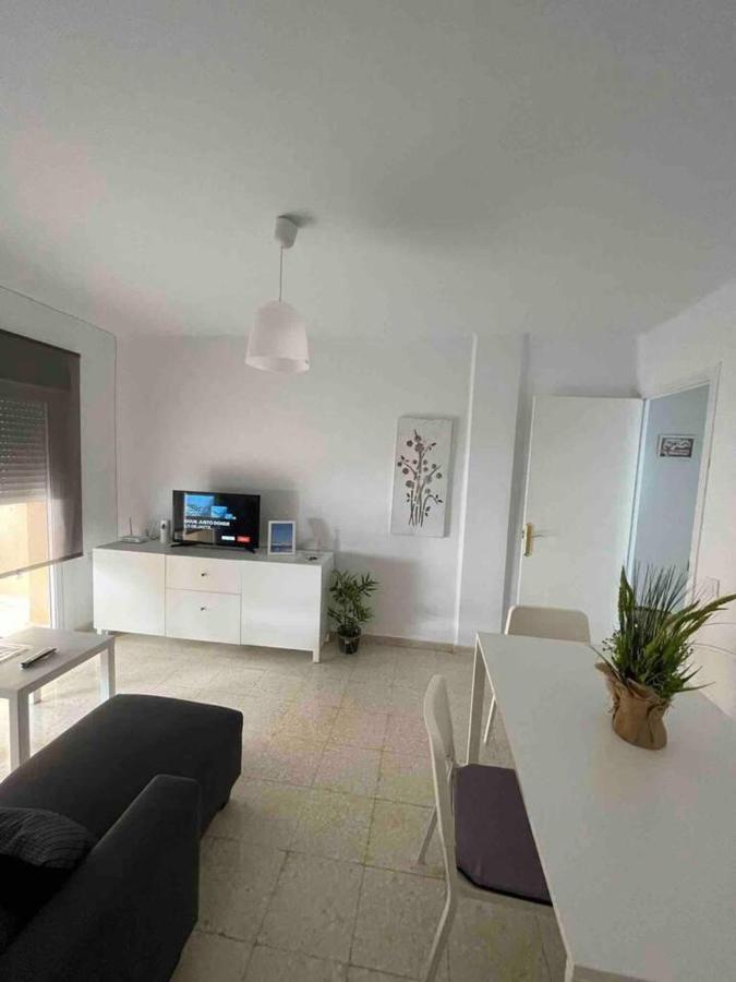 Renovated And Newly Furnished 3 Bedroom Apartment Сан Фернандо Экстерьер фото